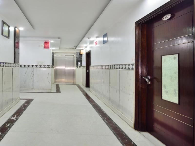 Hotel Sai International Ню Делхи Екстериор снимка